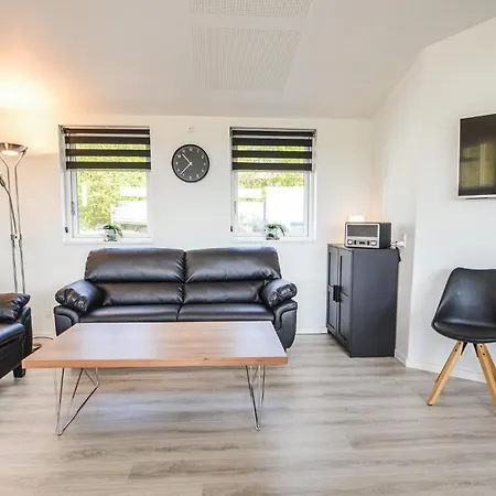 Awesome Home In Spottrup With Sauna 度假居