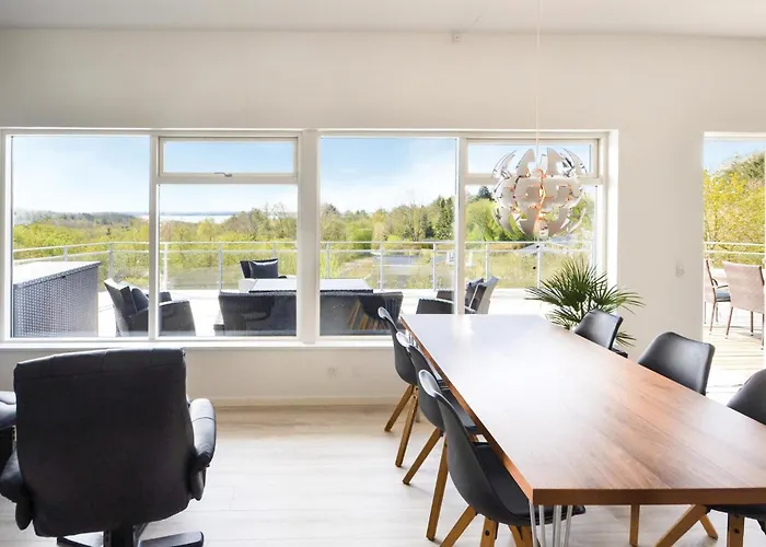 Three-bedroom In * Spottrup