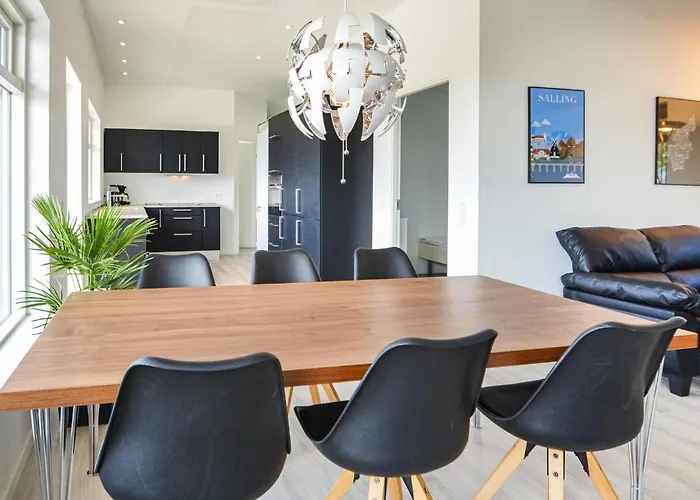 بيت للعطل Three-bedroom In Spottrup